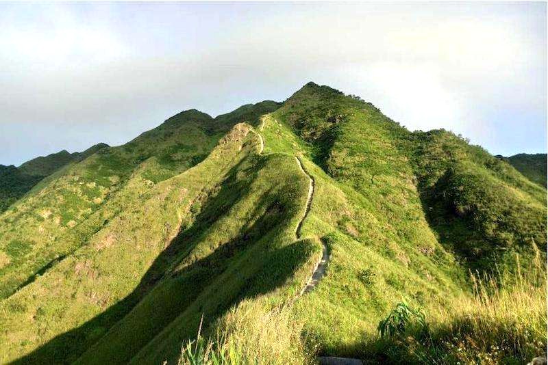 Sống lưng khủng long hùng vĩ, điểm du lịch hút khách miền núi Bắc Bộ. @quangninh.gov.vn