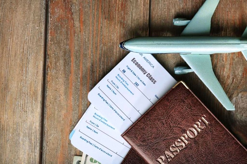 Travel Documents @Shutterstock