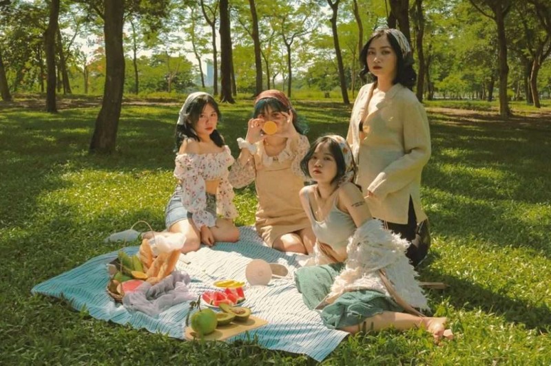 Công viên Yên Sở: Thiên đường picnic, cắm trại Hà Nội.