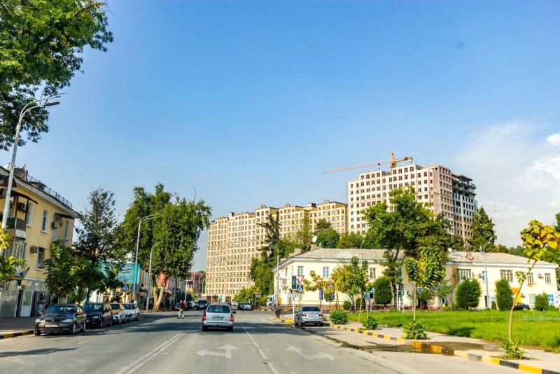 Dushanbe: Thủ đô xanh của Tajikistan.