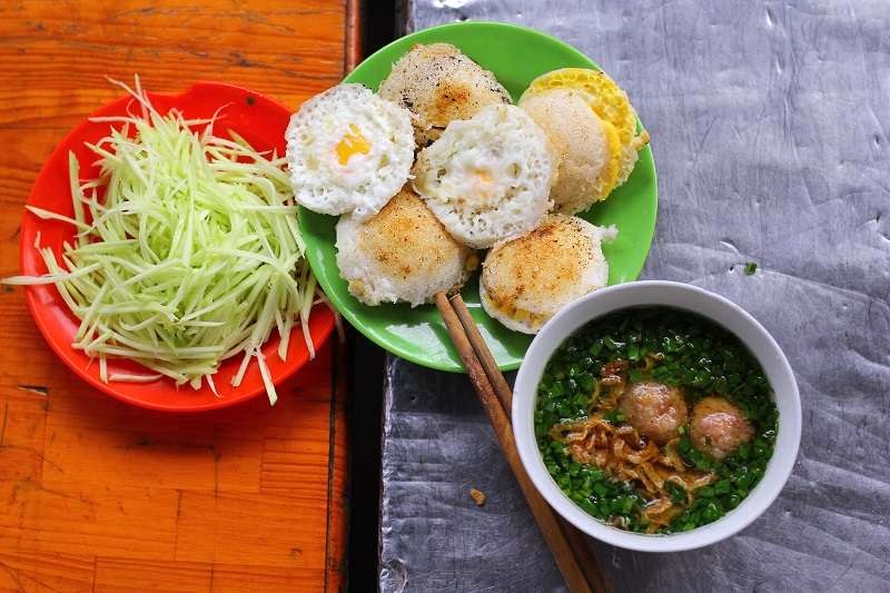 Bánh căn Nha Trang: Đơn giản mà ngon khó cưỡng!