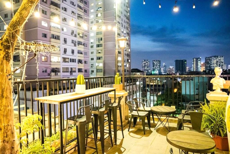 ##  Sam Rooftop Cafe: Check-in hot nhất!