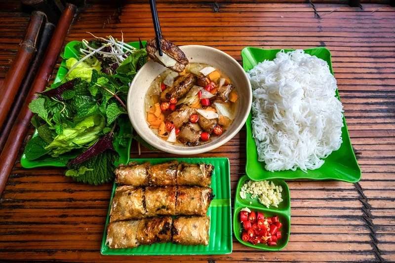 Bún chả Hà Nội: ngon khó quên!