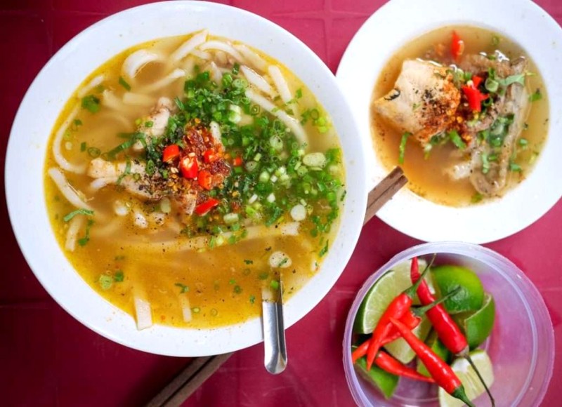 Bánh canh Quảng Bình.@Sưu tầm