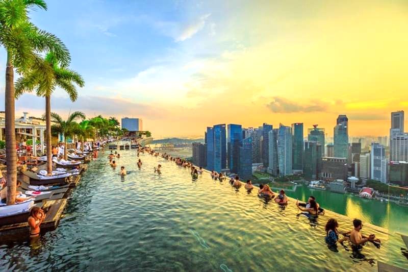 Marina Bay Sands: Điểm du lịch nóng nhất mùa hè này!