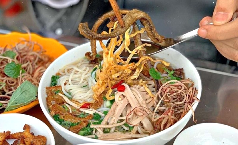 Bún thang lươn đẹp mắt!