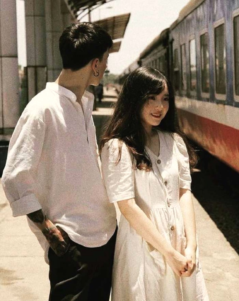 Ga Hàng Cỏ - Nền chụp ảnh siêu chất (Nguồn: @thecouplevn)