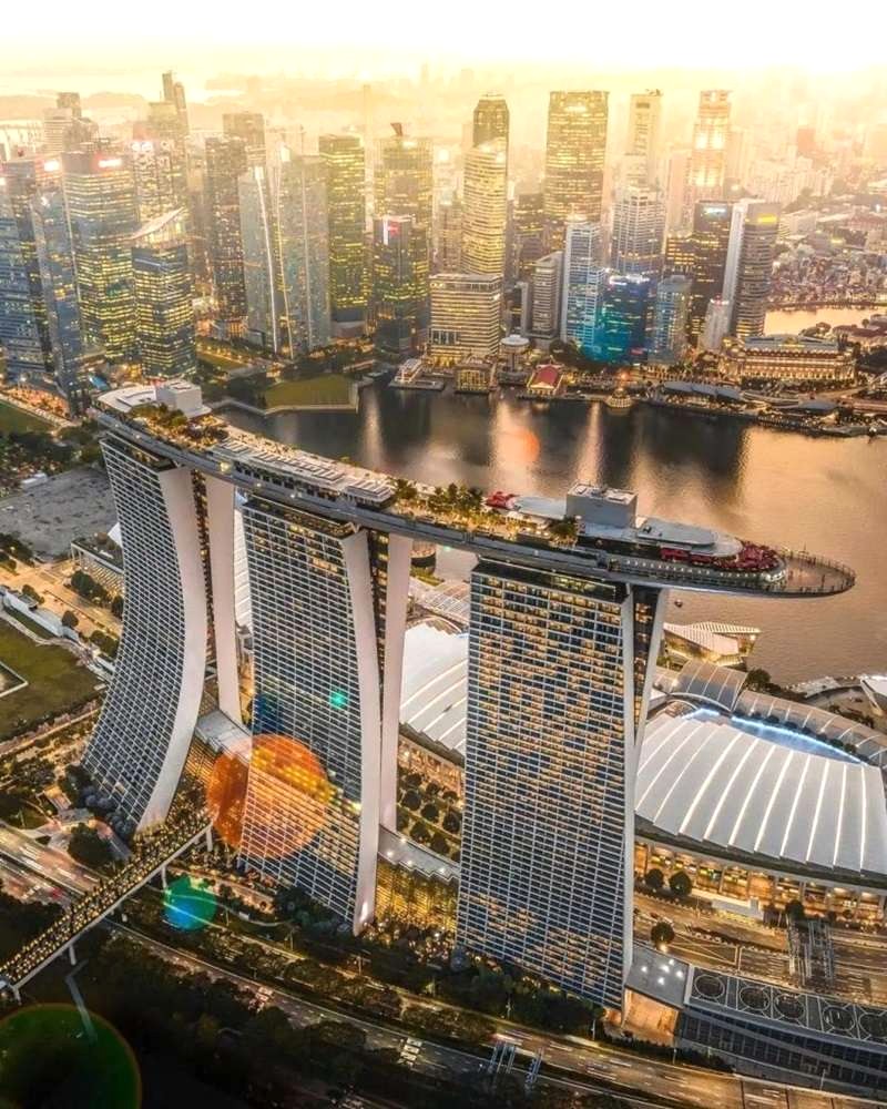 Marina Bay Sands: Biểu tượng Singapore, tráng lệ và ấn tượng.