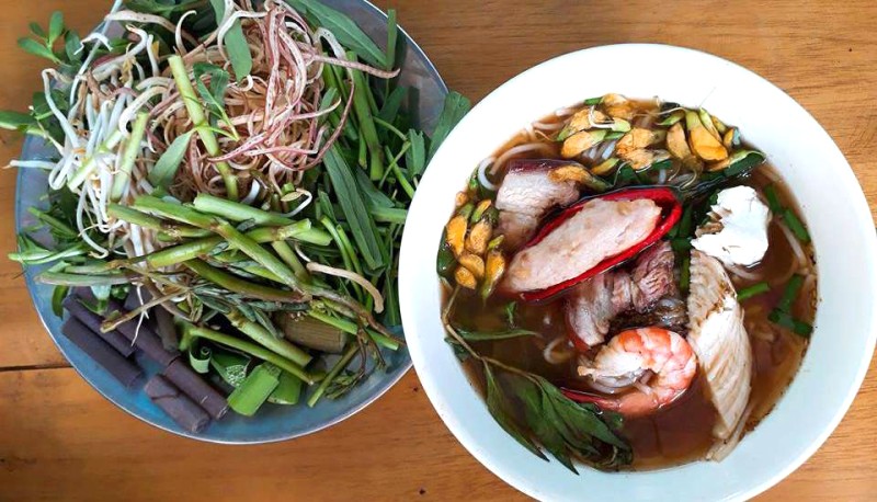 Bún mắm Cần Thơ.@Sưu tầm