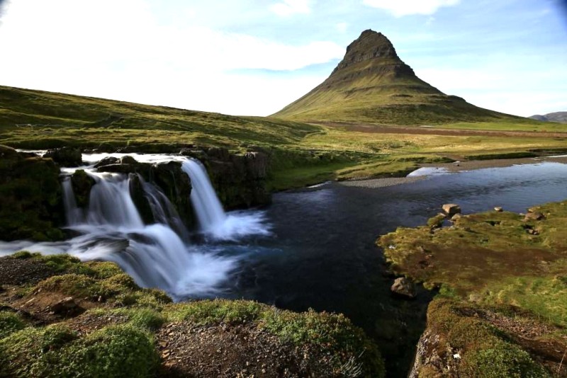 Núi Nhà thờ Kirkjufell.