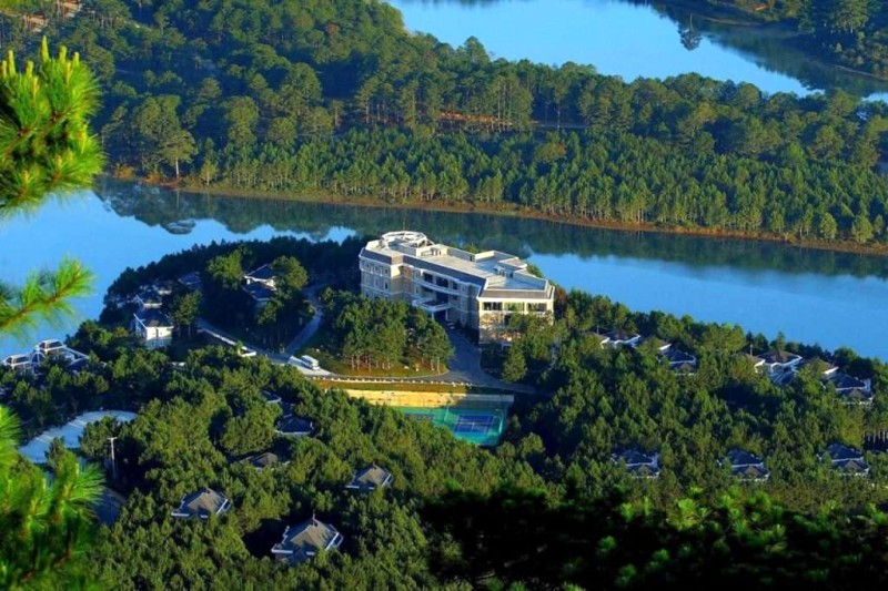 Edensee Lake Resort & Spa Đà Lạt: Vị trí lý tưởng!