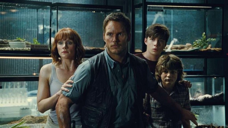 Jurassic World (2015) thu về 1,67 tỷ USD toàn cầu.