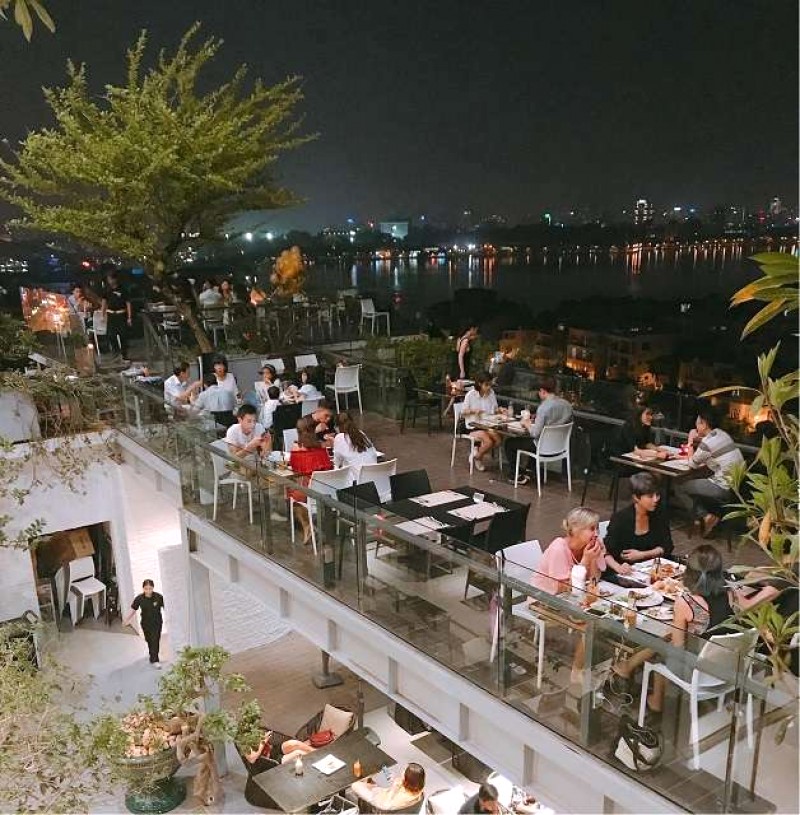 6 Degrees Cafe: Điểm hẹn cuối tuần lý tưởng ngắm cảnh, nhâm nhi cà phê! ☕️🏙️