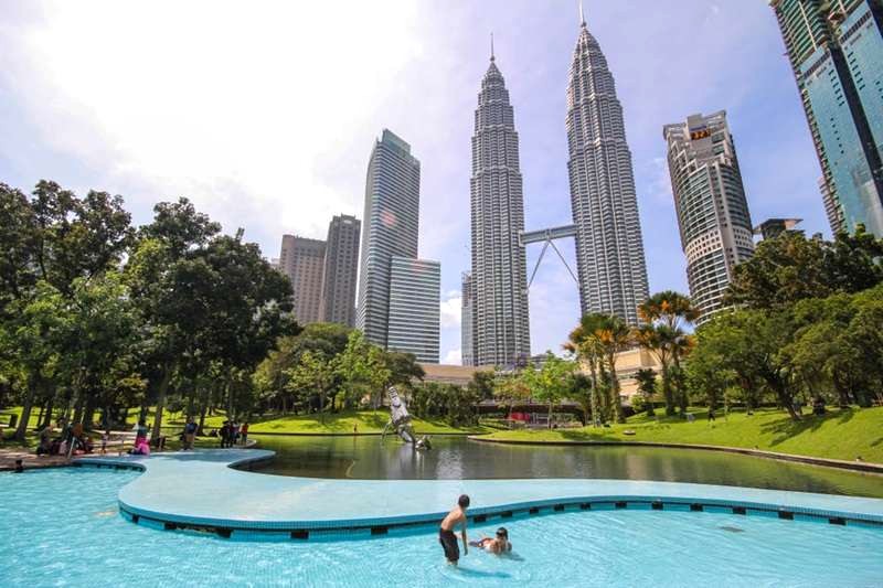 Ảnh đẹp KLCC? Ghé công viên là có ngay! 😉 @shutterstock