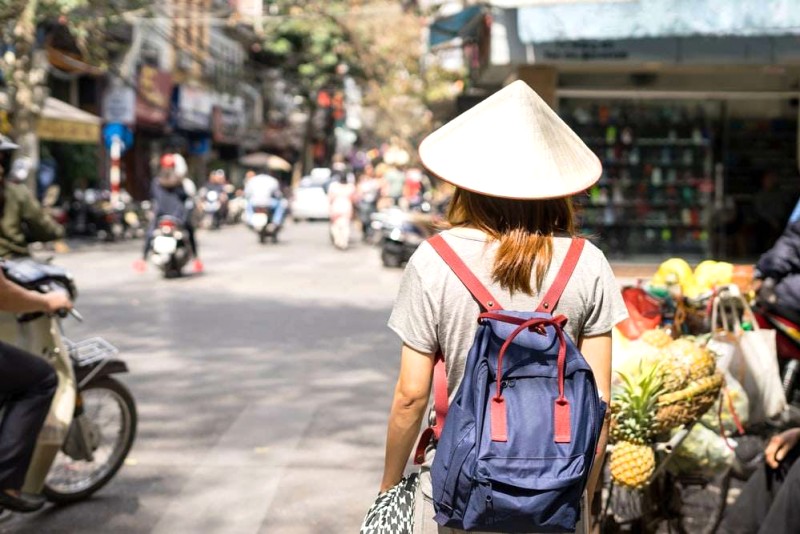 Lưu trú tại khách sạn Đông Anh hoặc Tây Hồ.