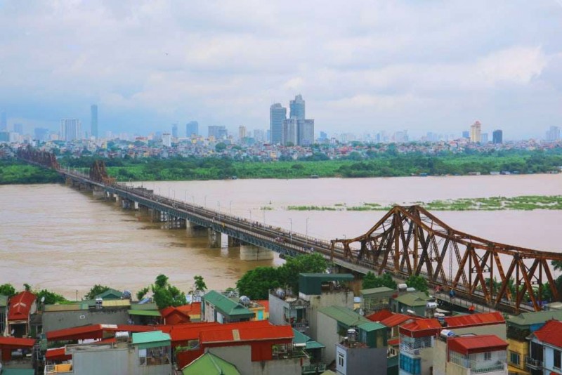 Lưu trú quanh Long Biên & Hoàn Kiếm.