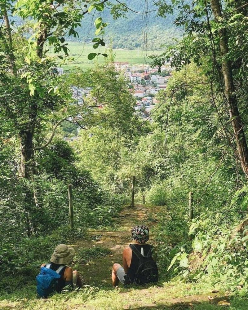 Leo núi, khám phá hang động kỳ bí! ⛰️ @dear.alex_