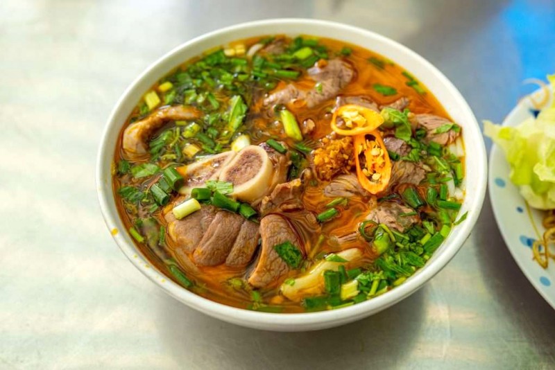 Bún bò Củ Chi: Hấp dẫn riêng!