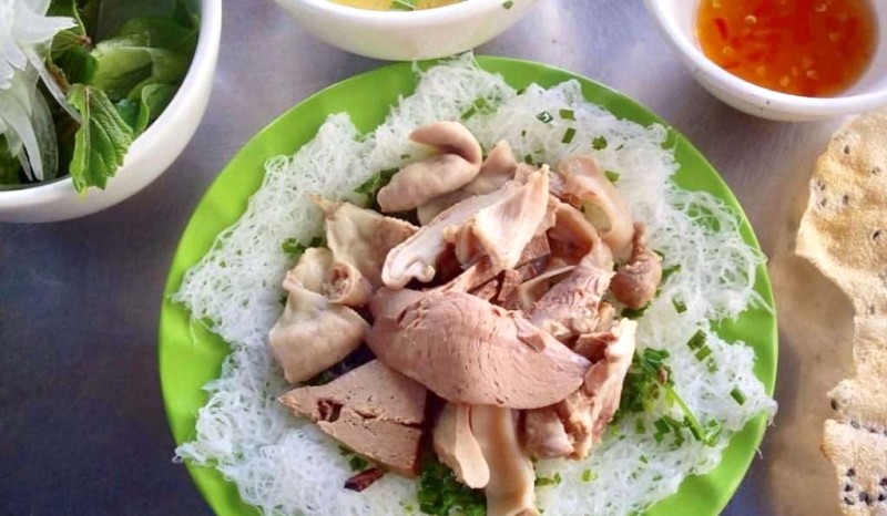 Bánh hỏi lòng heo ngon tuyệt! 😋