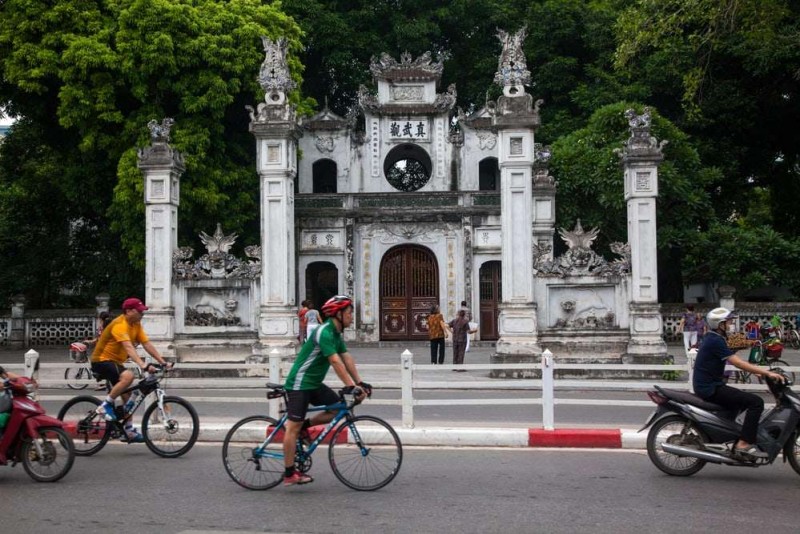 Quận Ba Đình: Nhiều lựa chọn lưu trú cho du khách.