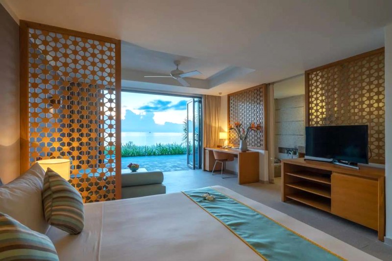 Hòa mình biển cả @Miaresort Nha Trang! 🏖️