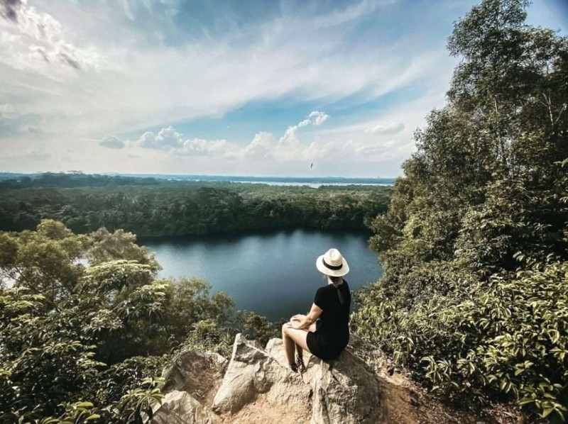 Ốc đảo trong lòng hòn đảo.