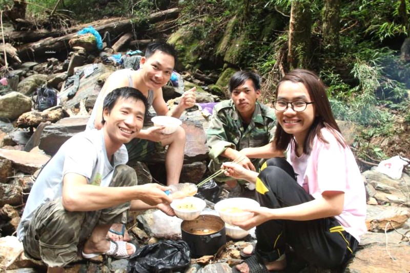 Bữa trưa cuối cùng.