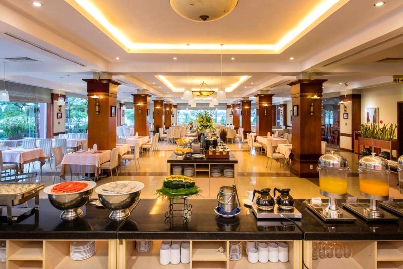 Sài Gòn – Quảng Bình Hotel: Khu nghỉ dưỡng đẳng cấp, đầy đủ tiện ích.