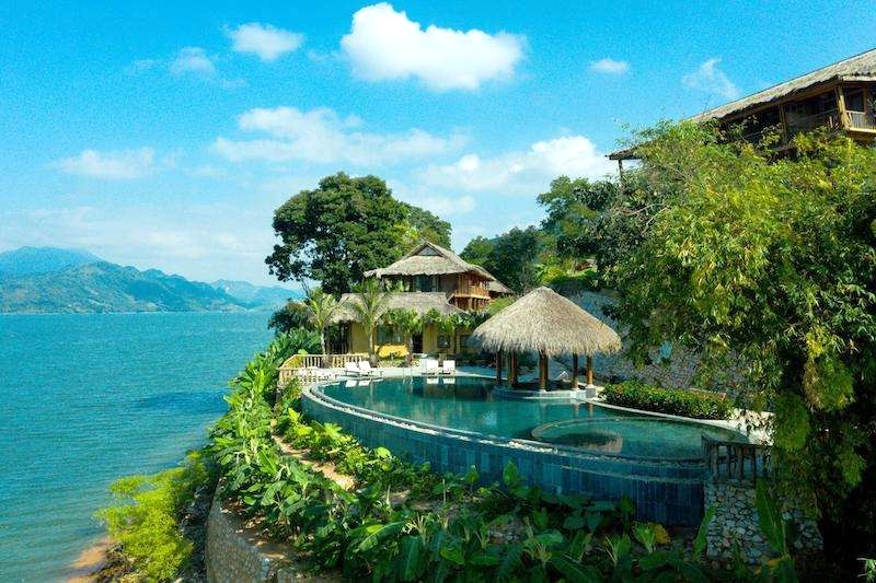 Mai Châu Hideaway: Huyền ảo, bình yên.