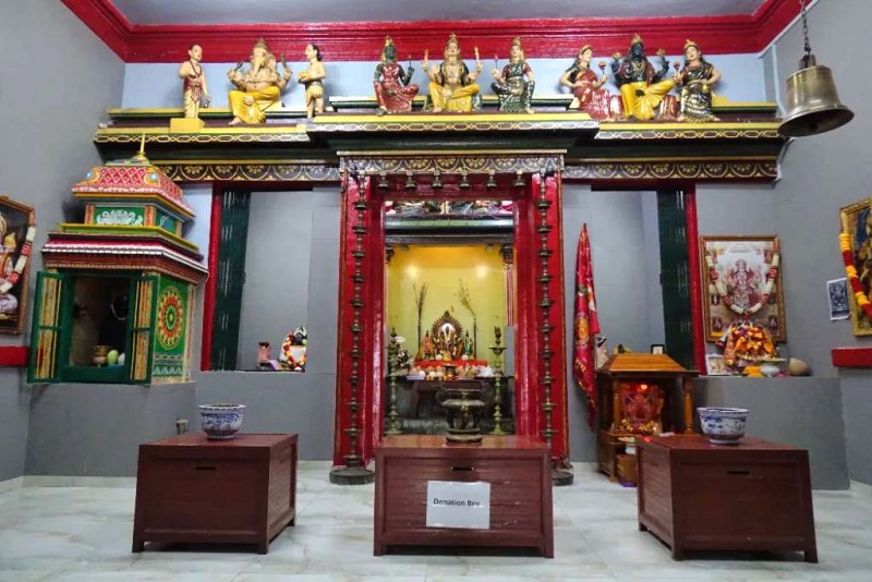 Khám phá ba đền Hindu ở Sài Gòn.