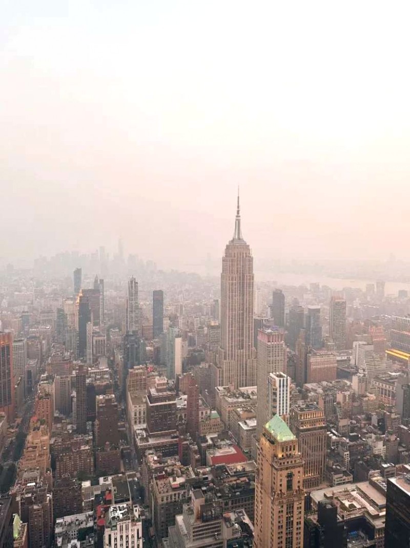 SUMMIT One Vanderbilt:  Cảnh New York ngoạn mục.