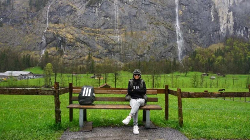 Thư giãn ở Lauterbrunnen, Thụy Sĩ.