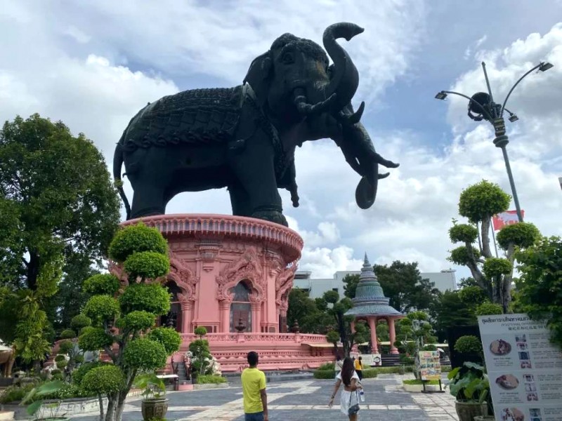 Khám phá Ancient City & Bảo tàng Erawan, Bangkok.