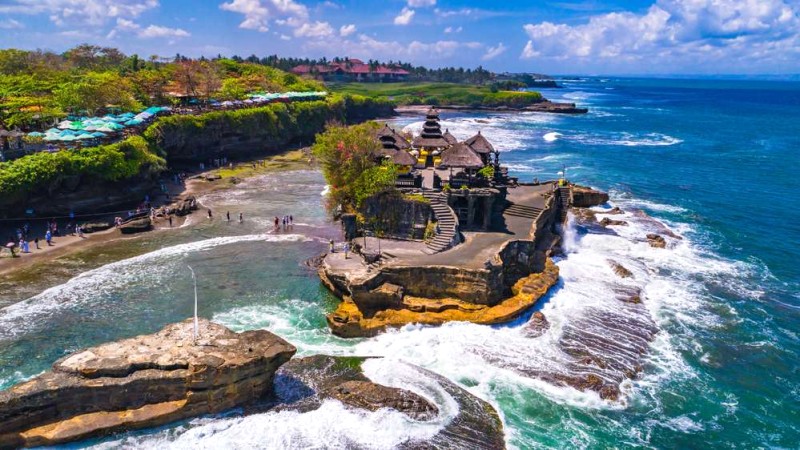 Bali Backpacking: 4-Day Budget Itinerary & Must-Sees!