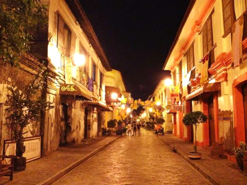 Vigan: Chạm trời Âu giữa lòng Philippines.