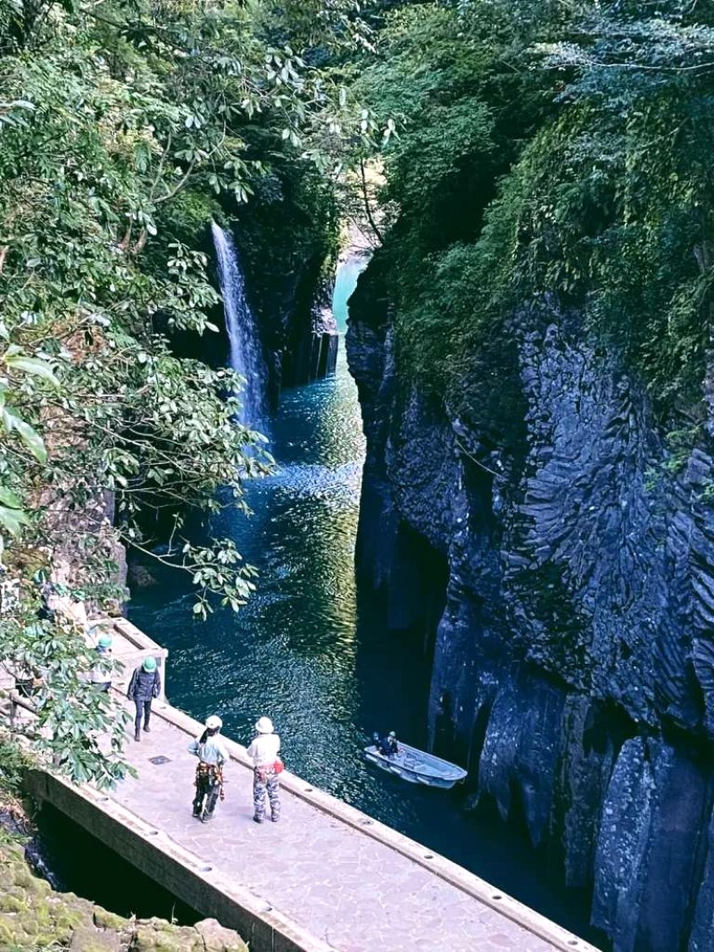 Thánh địa Takachiho: Huyền thoại vùng đất thiêng Kyushu.