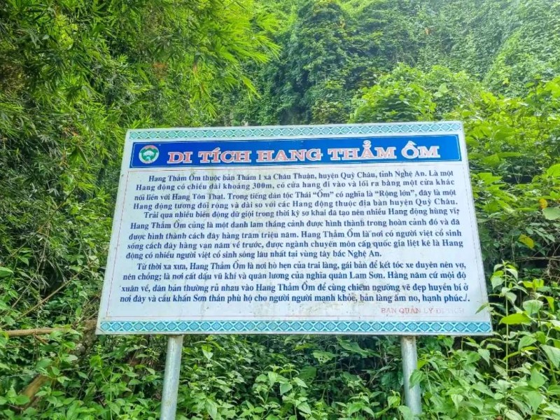 Khám phá hang động Karst & thác nước Quỳ Châu.