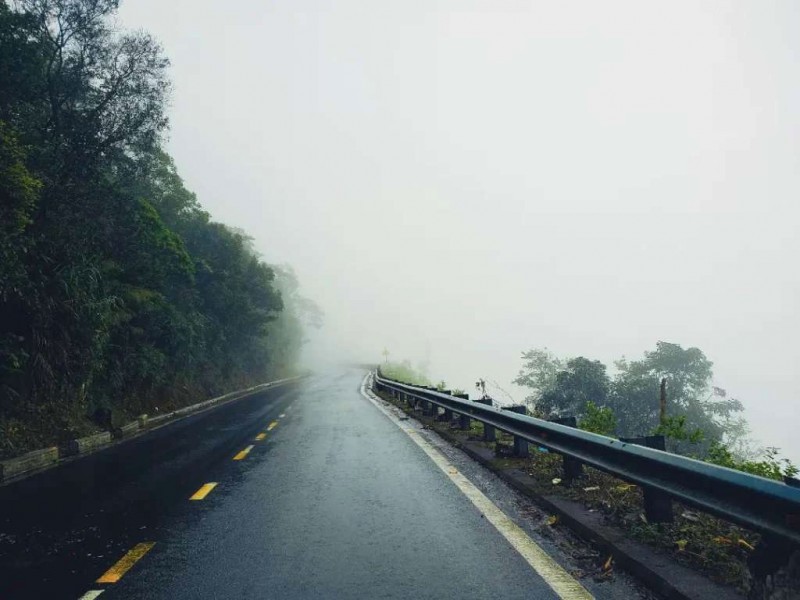Khám phá đèo Cả, Hải Vân: Nơi biển gặp núi.