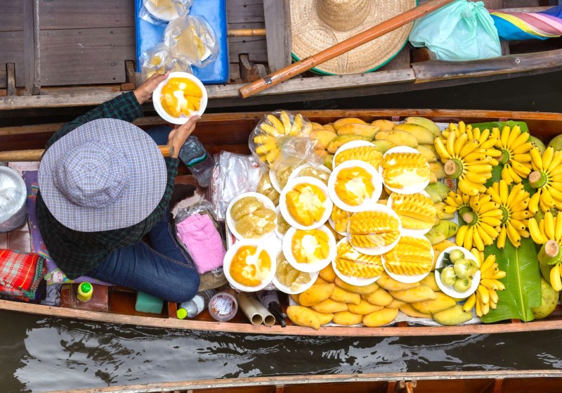 Chợ nổi Damnoen Saduak: Nét văn hóa Thái Lan.