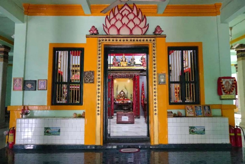 Khám phá 3 ngôi đền Hindu Sài Gòn.