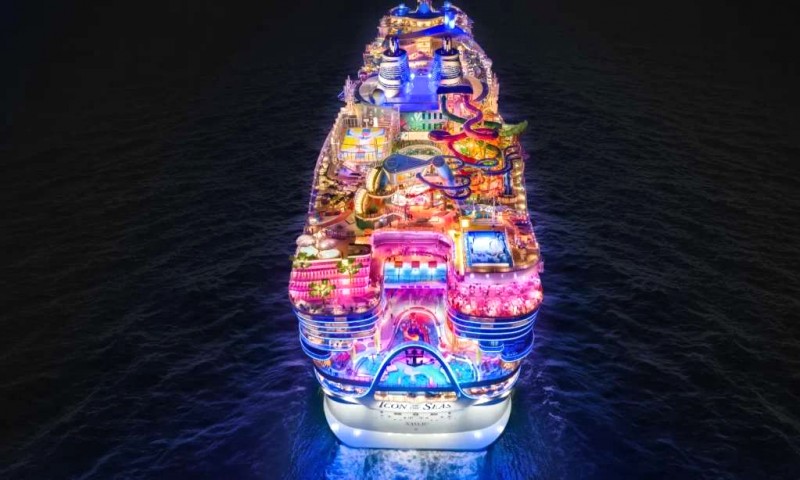 Du thuyền Icon of the Seas: Đẳng cấp, sang trọng.