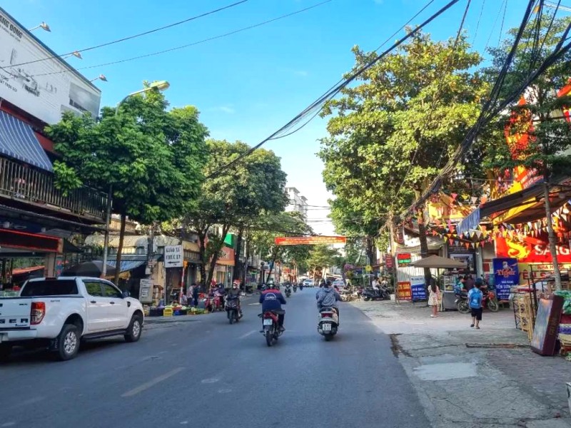 Núi Trầm: Viên ngọc ẩn mình giữa Hà Nội.