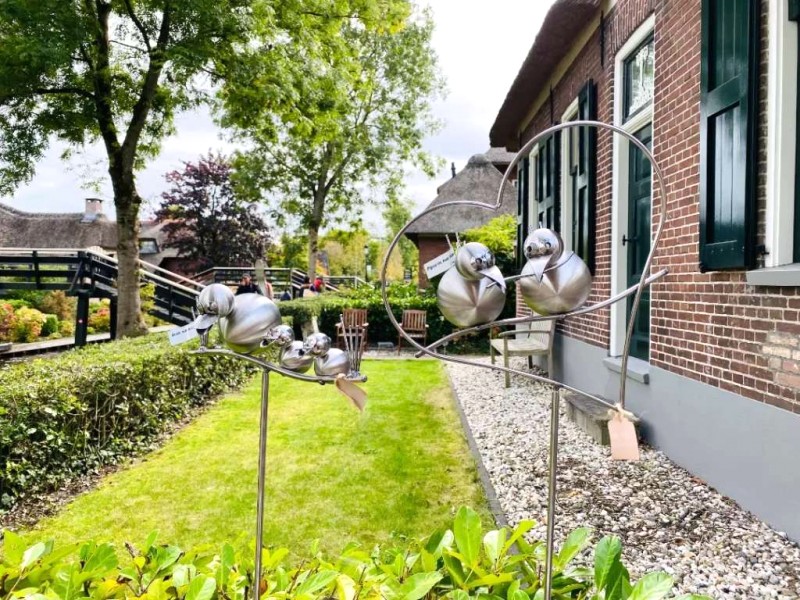 Giethoorn: Làng cổ tích gần Amsterdam.