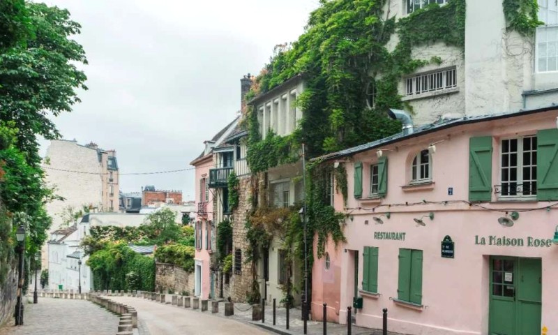 Paris lung linh, điểm hẹn sao ✨