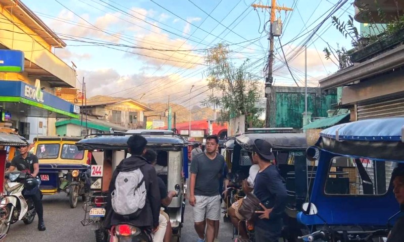 Khám phá thiên đường biển Coron, Philippines.