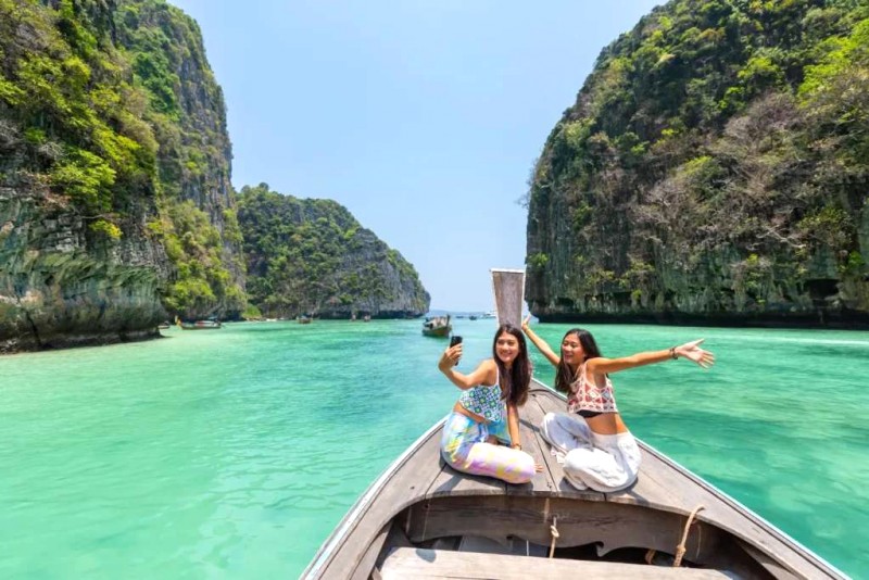 Đi đâu du lịch nước ngoài đẹp nhất tháng 8?