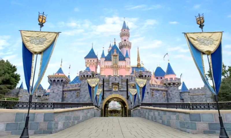 Khám phá 6 công viên Disneyland đỉnh nhất!