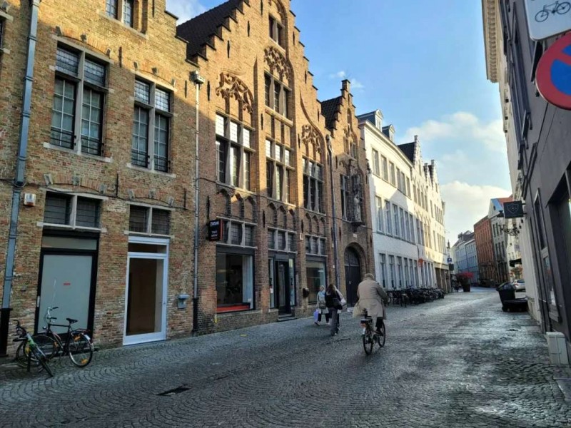 Lạc lối ở Bruges cổ tích.