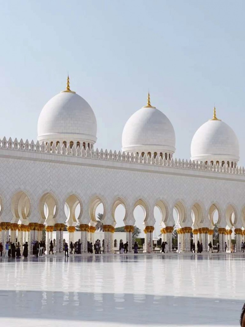Khám phá Abu Dhabi: 2 ngày văn hóa UAE.