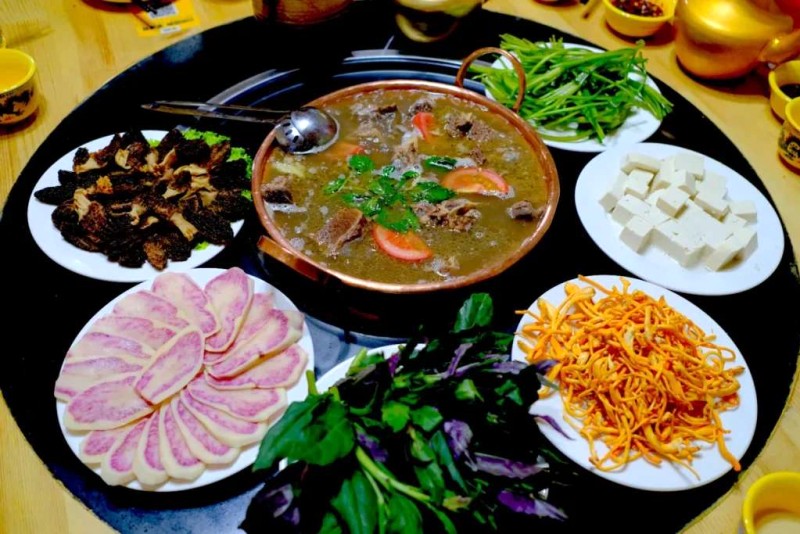 Thành cổ Ánh Trăng Dukezong (Shangri-La) - Khám phá!